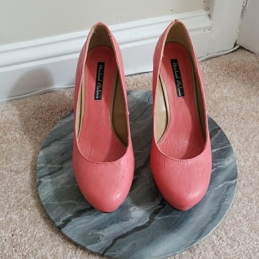Wedge shoes